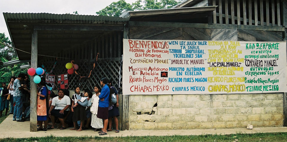 3c School for Chiapas Greek Initiative Innauguration ph Stavros Sofianopoulos 2001 02